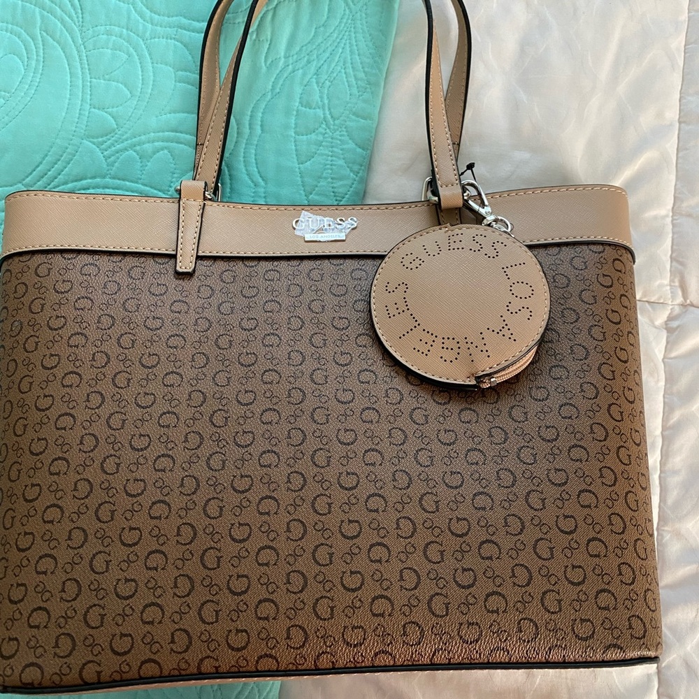 COPY - Guess handbag